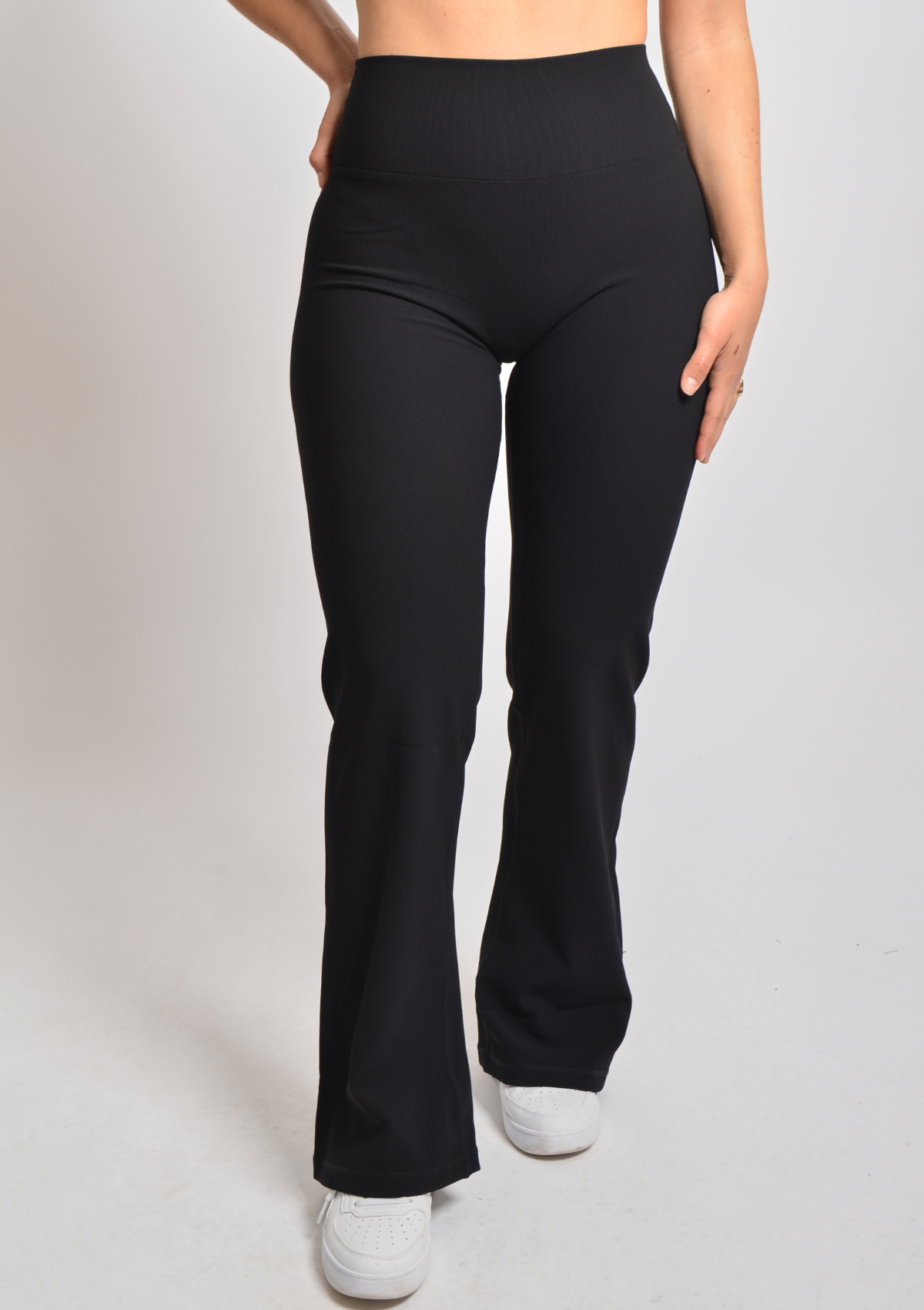Ribbed Straight Leggings - Black