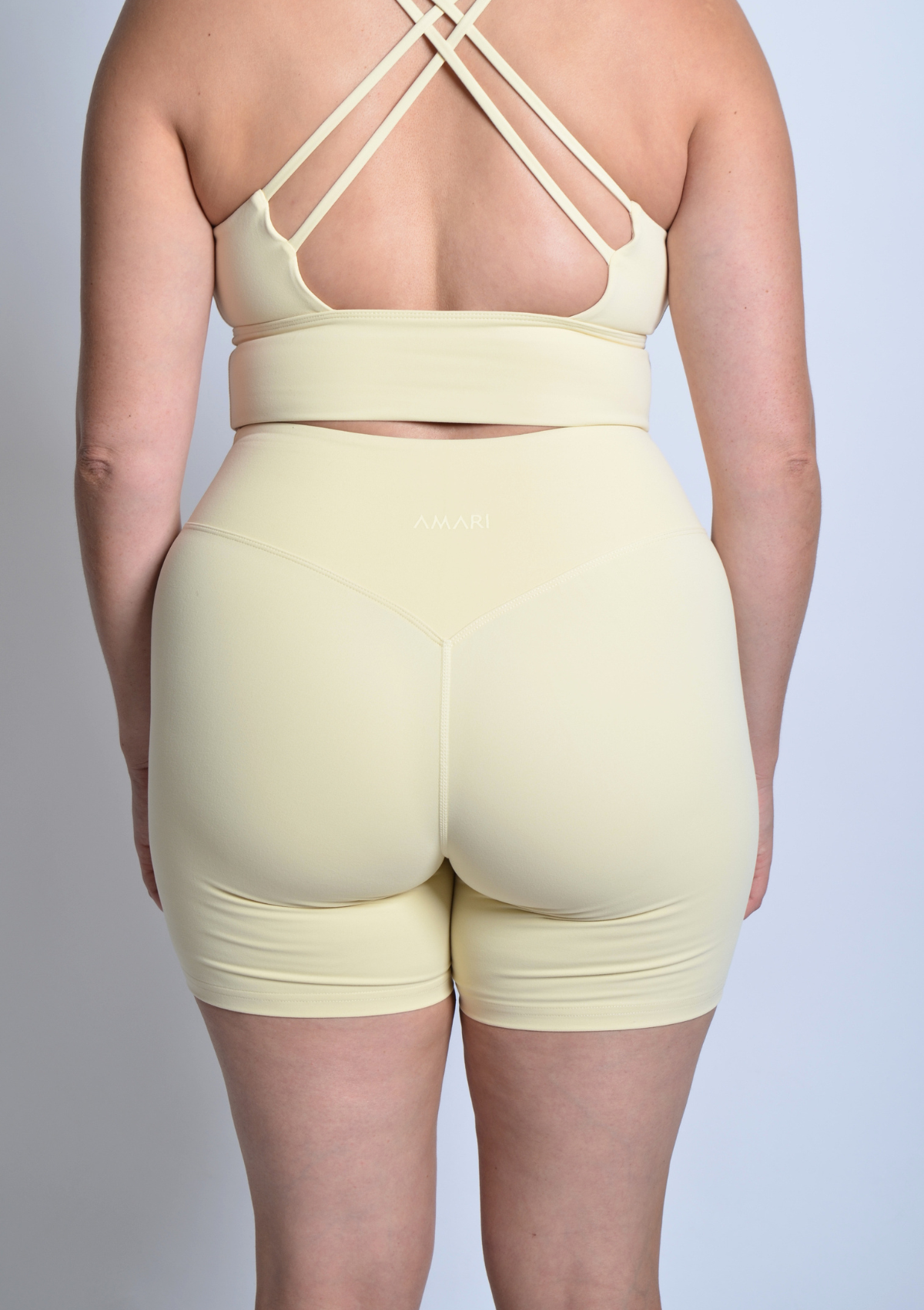 Cloud Love™ V-Shorts - Butter Yellow