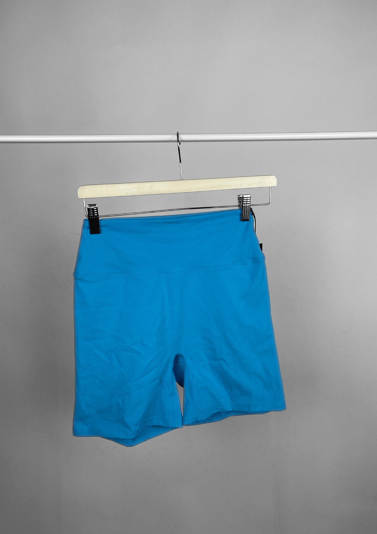 Second Chance: Essentials Shorts Ocean Blue - M and L