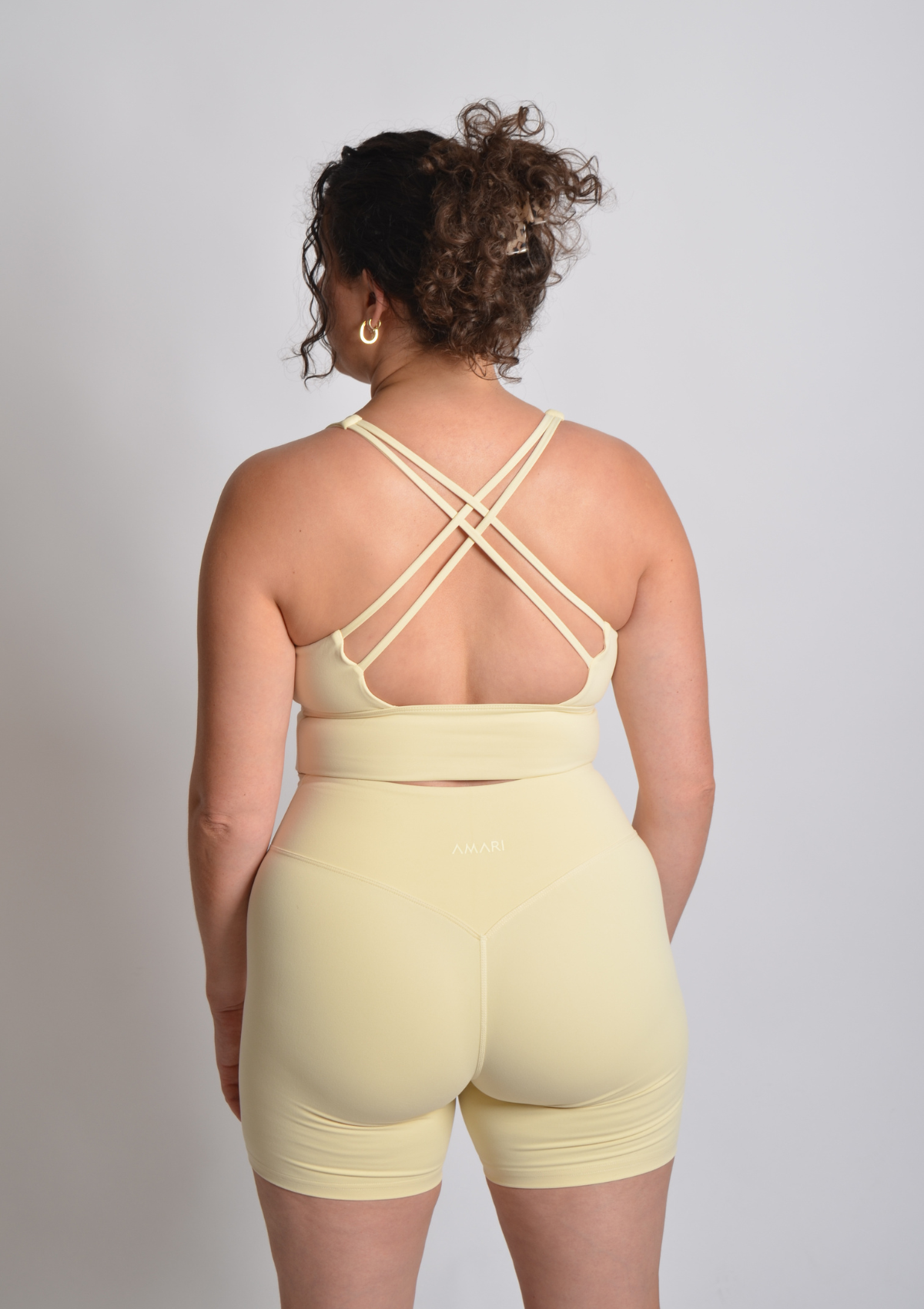 Cloud Love™ Cross Back Sports Bra - Butter Yellow