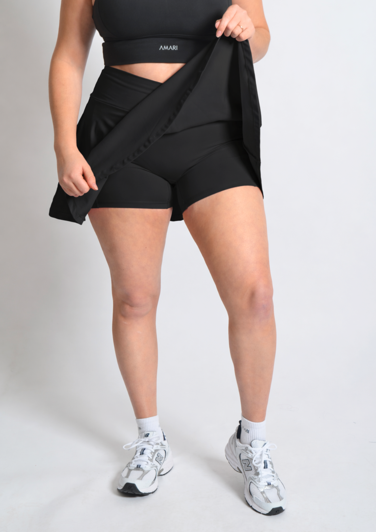 Essentials Skirt - Black