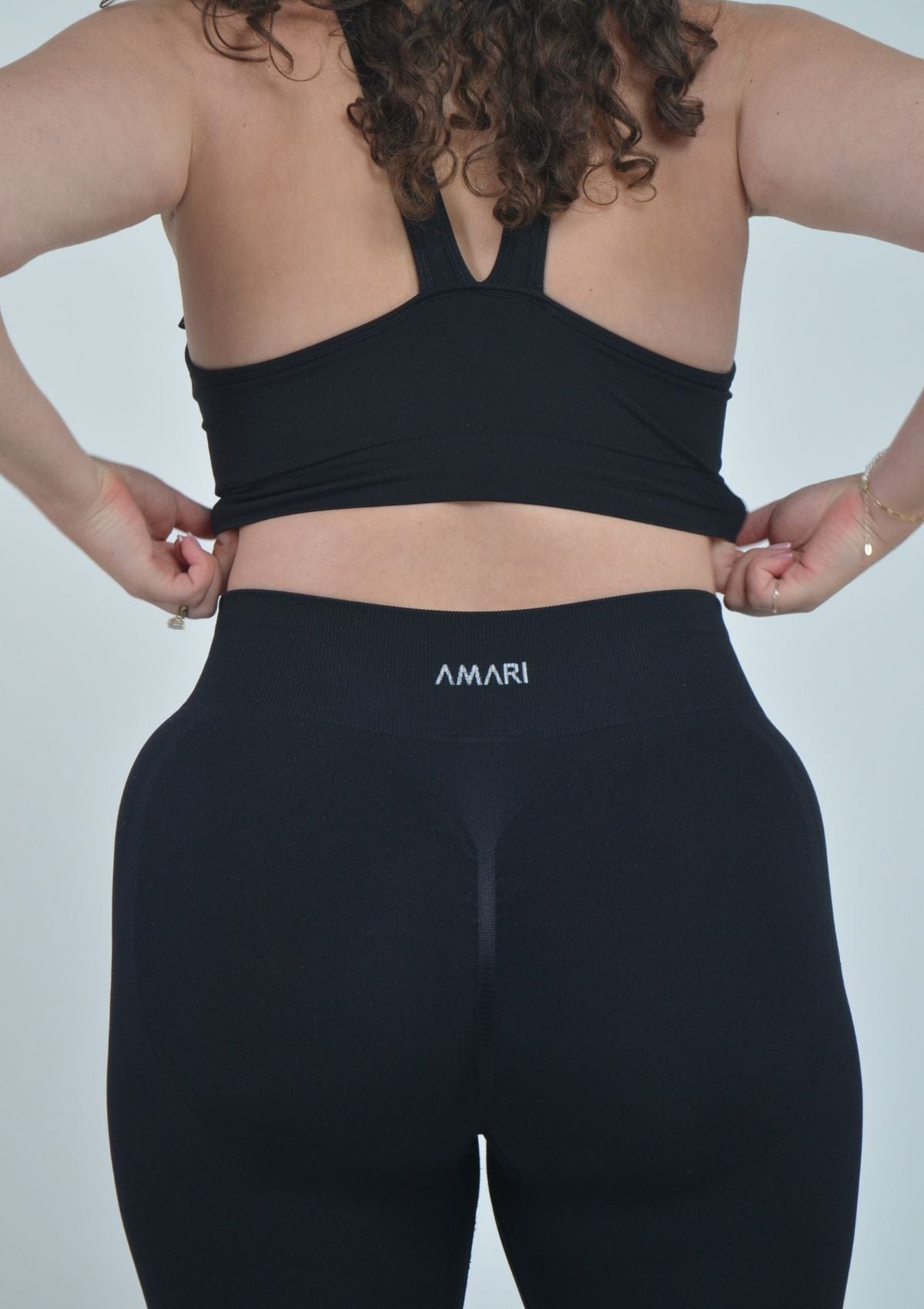 Second Chance: Seamless Sports Bra - Black