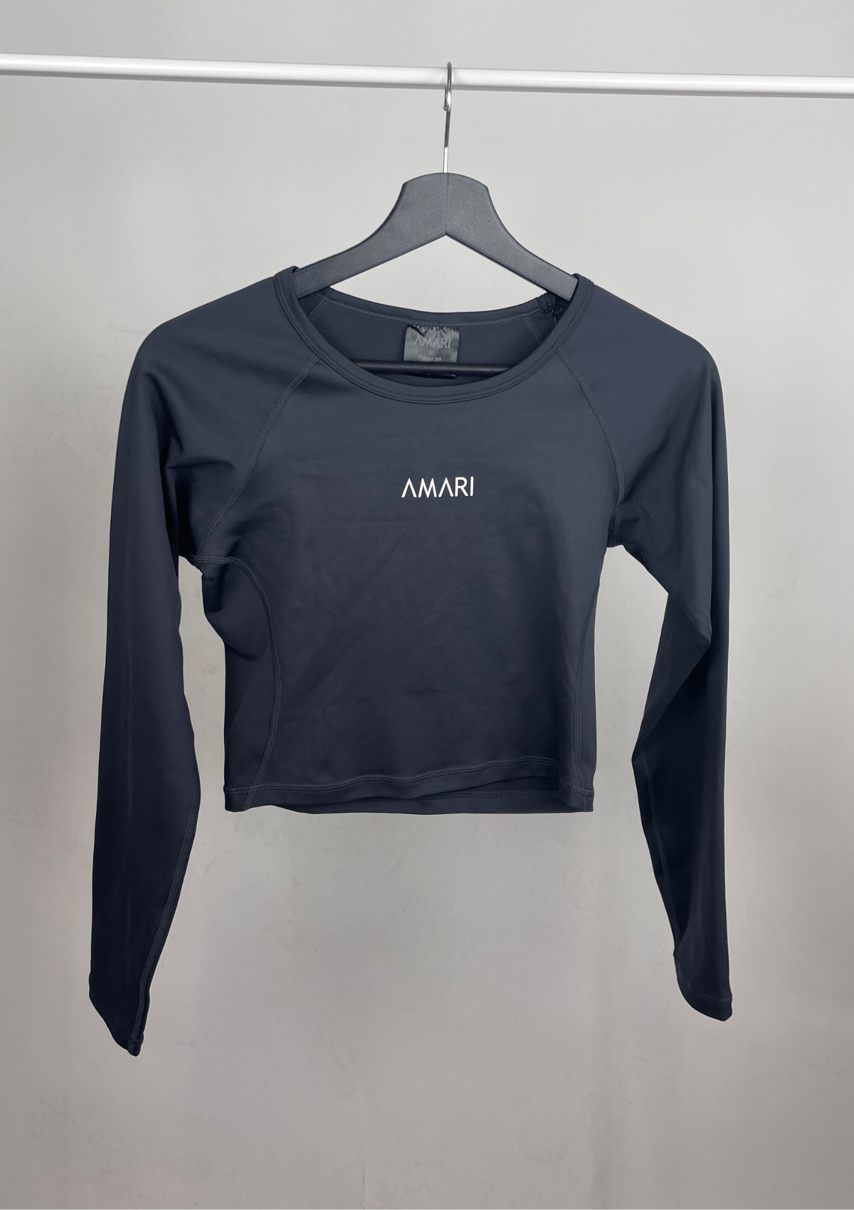 Second Chance: Performance Long Sleeve Crop Top - Dark Grey L