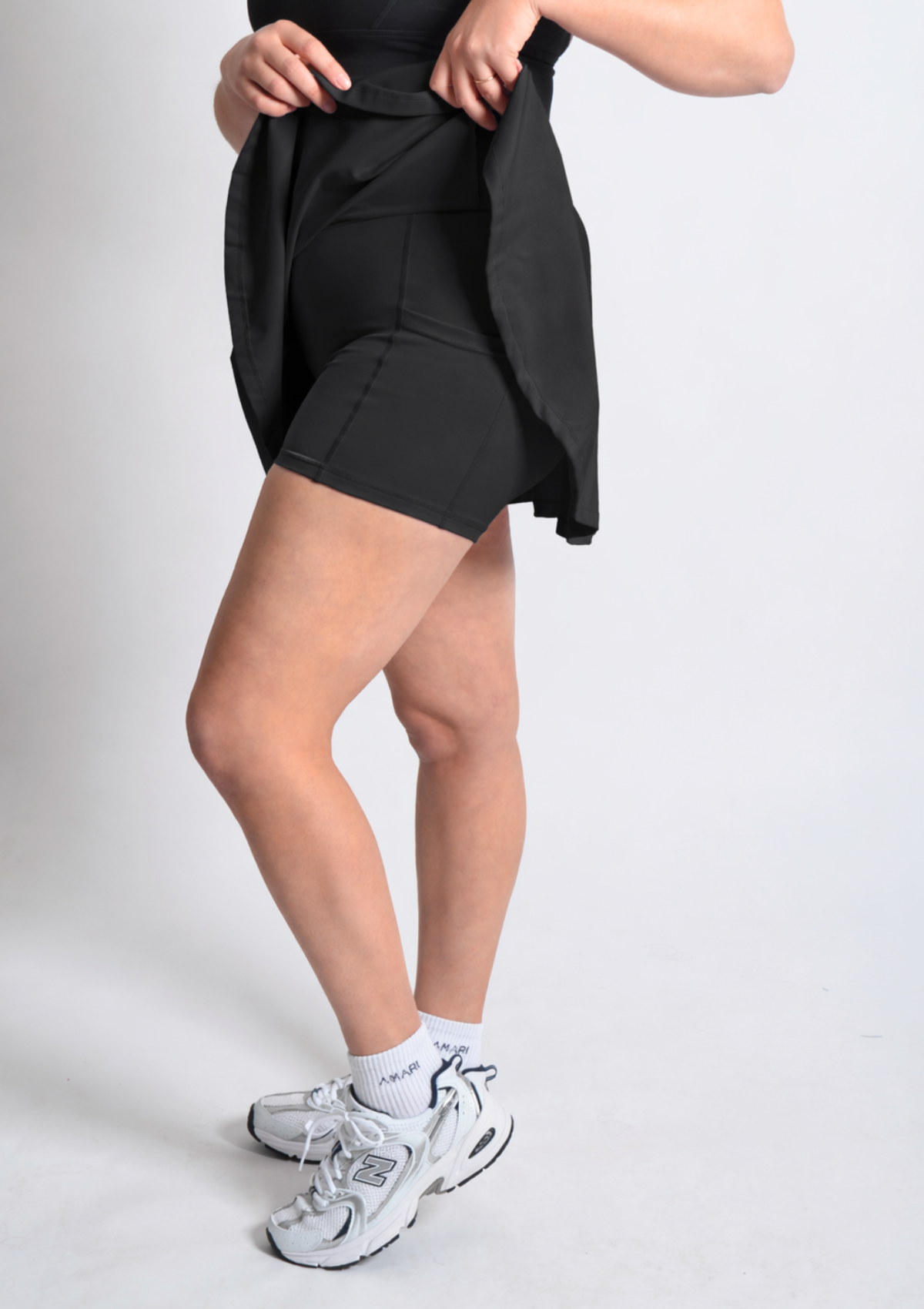 Essentials Skirt - Black
