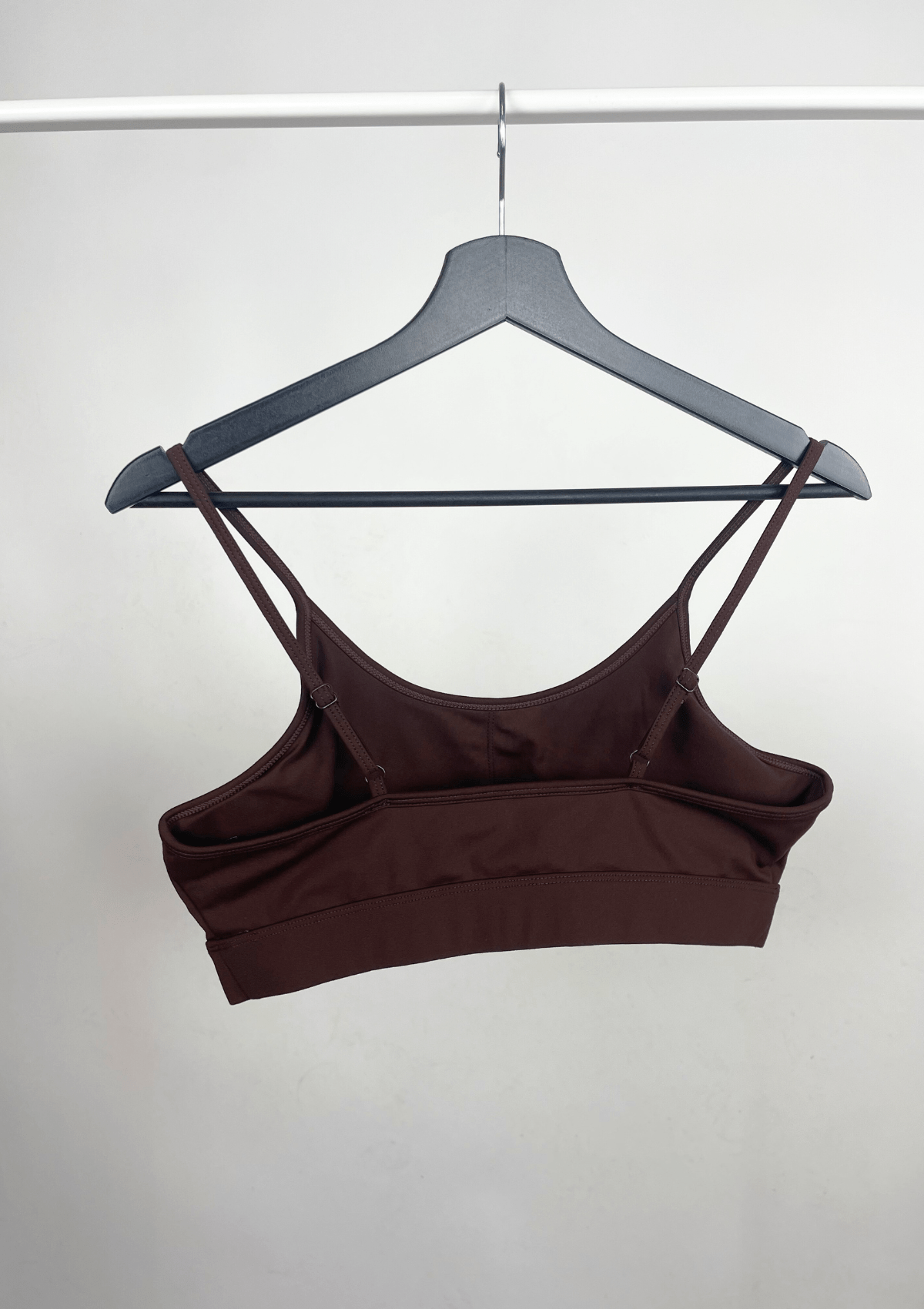 Second Chance: Essentials Sports Bra - Chocolate L