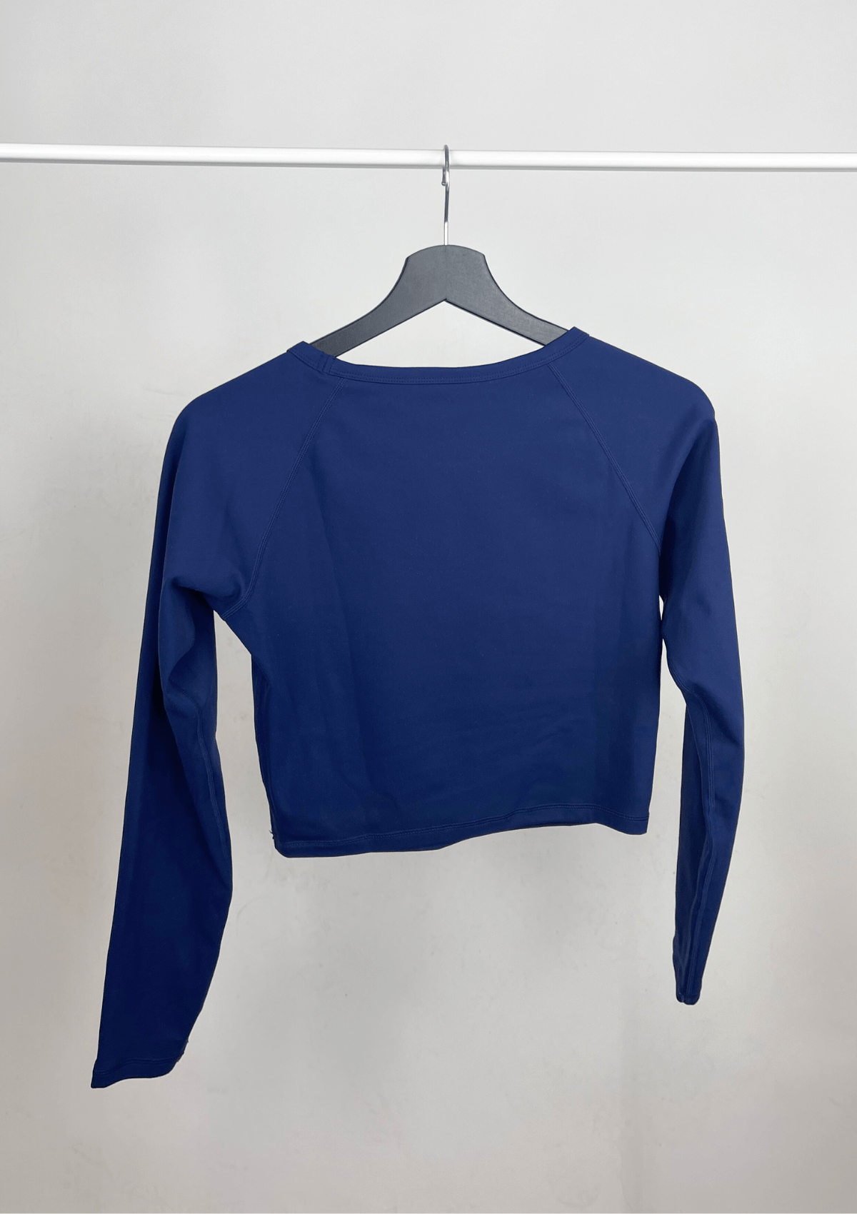Second Chance: Long Sleeve Crop Top - Navy L
