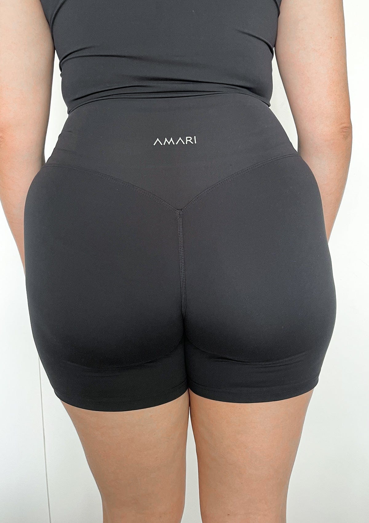 Essentials Shorts - Navy