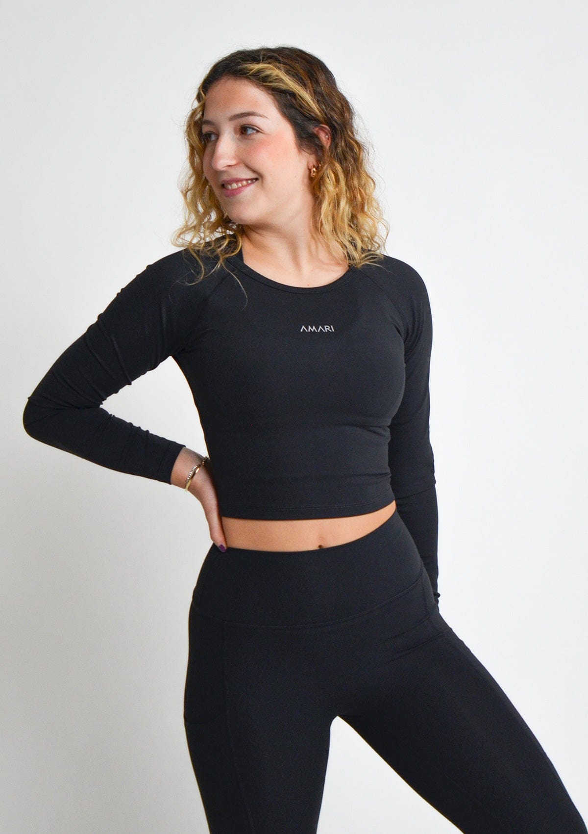 Essentials Long Sleeve Crop Top - Oreo