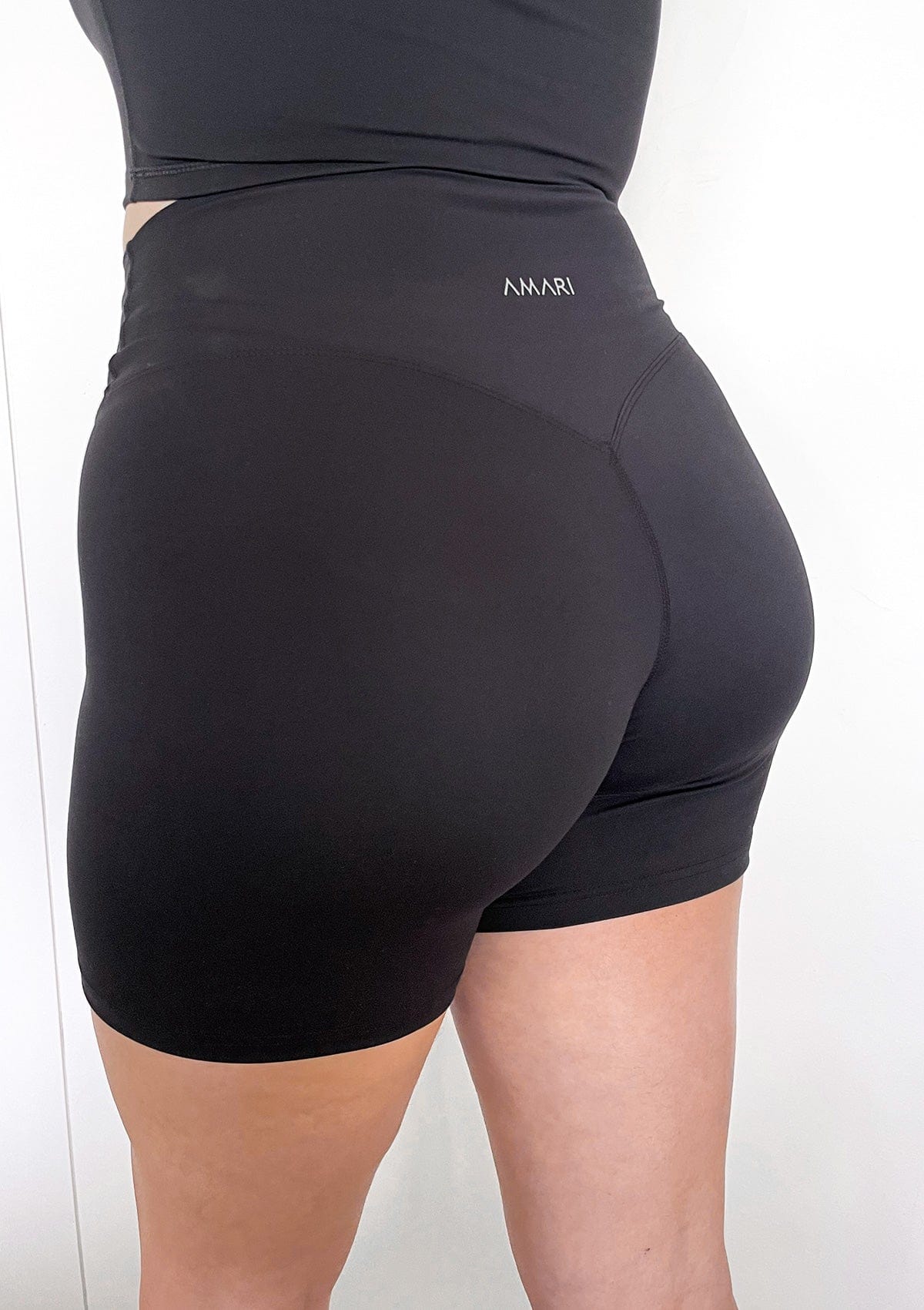 Essentials Shorts - Navy