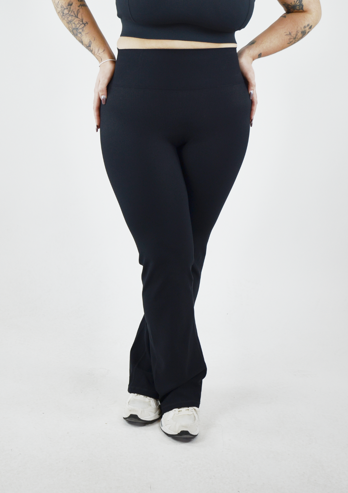 Ribbed Straight Leggings - Black