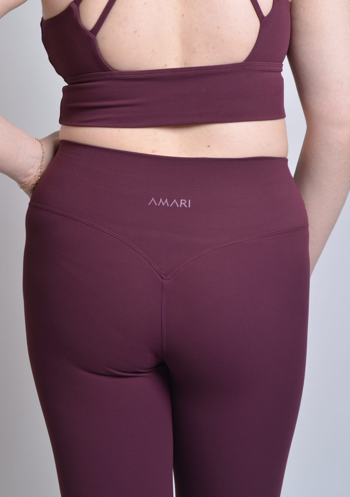 Essentials Leggings - Dark Cherry