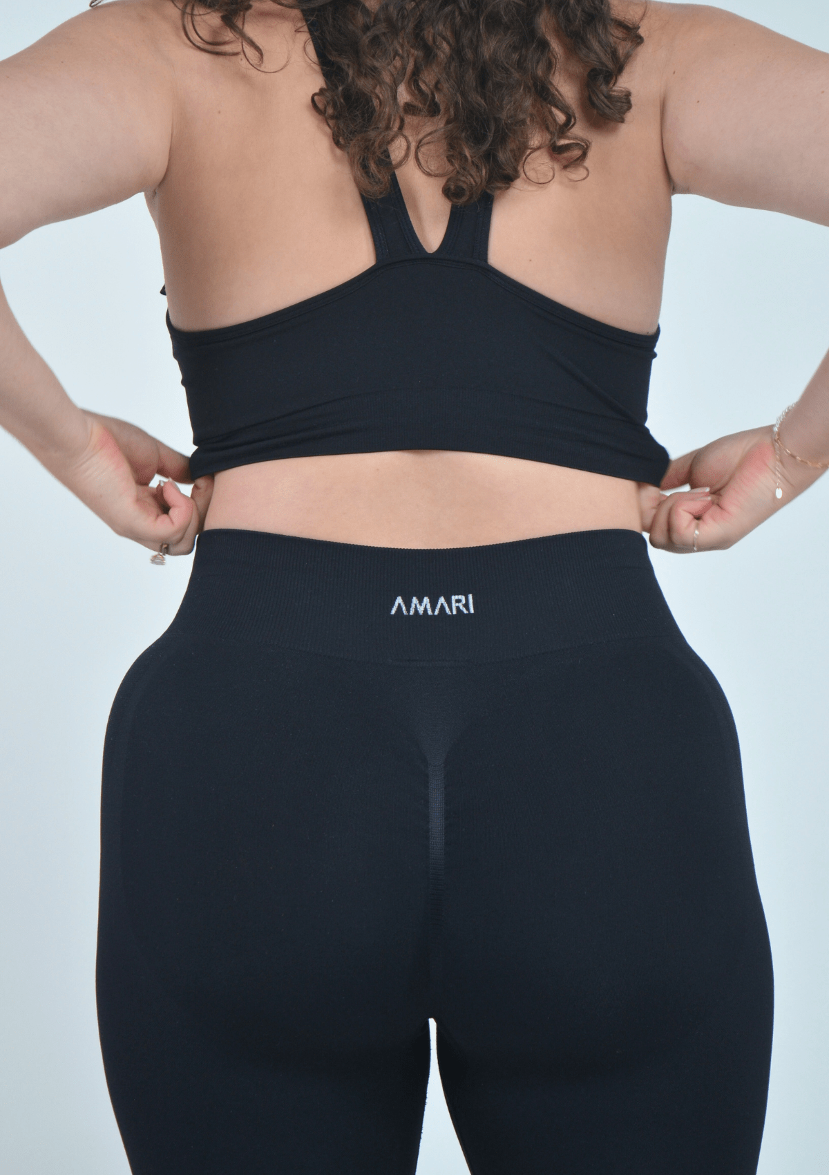 Second Chance: Seamless Scrunch Leggings - Black