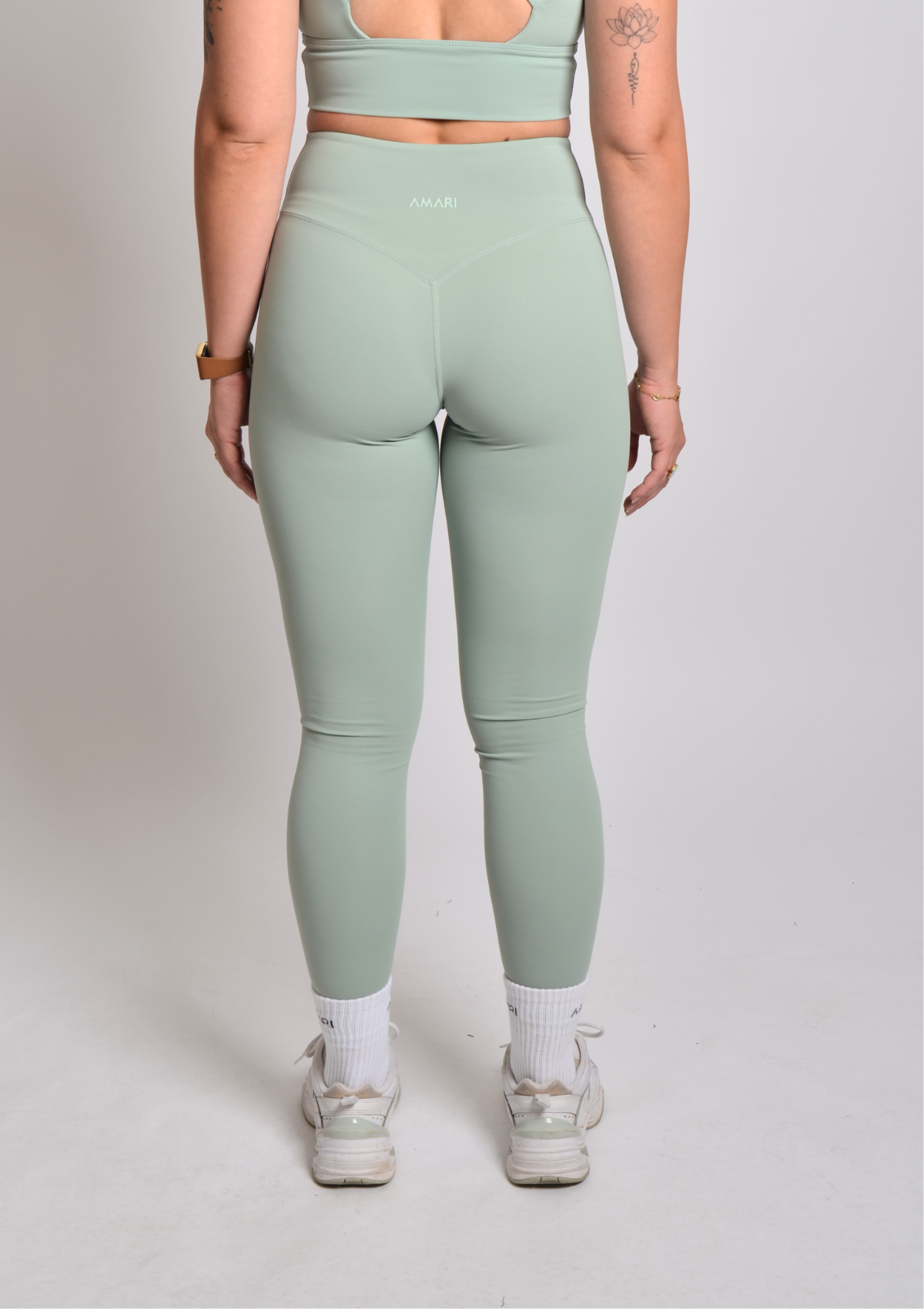Cloud Love™ V-Leggings - Sage Green (Limited Colour)