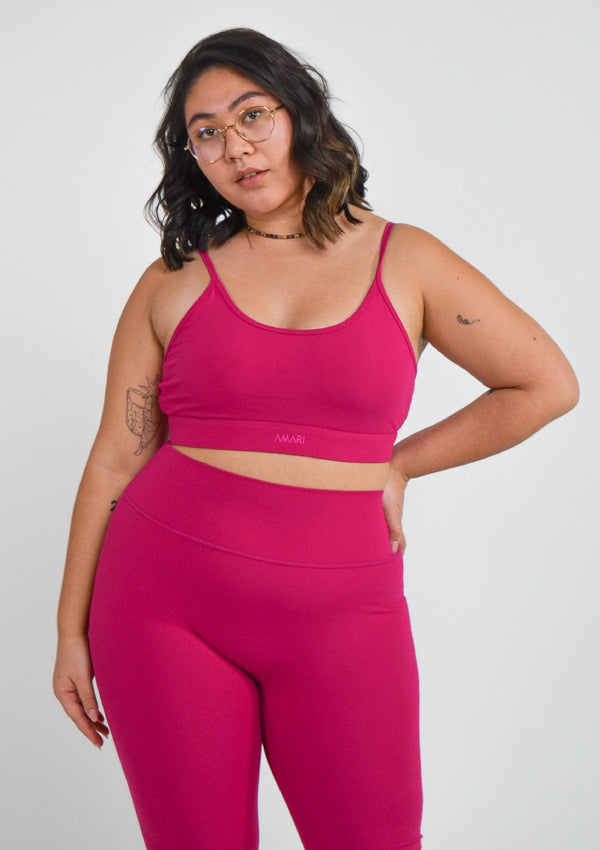Photos from The Big Picture: Today's Hot Photos - E! Online  Hot pink sports  bra, Sports bra and leggings, Pink sports bra