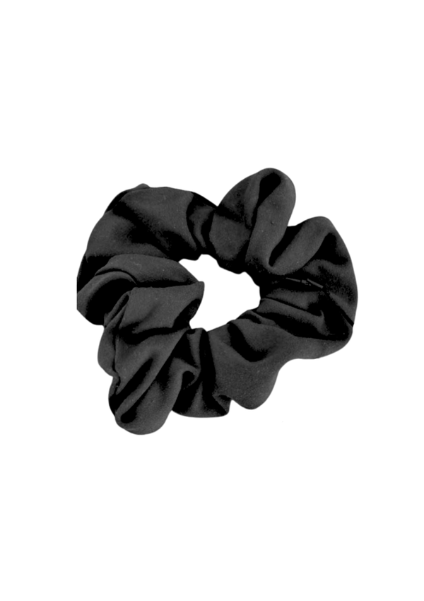 Essentials Scrunchie - Oreo