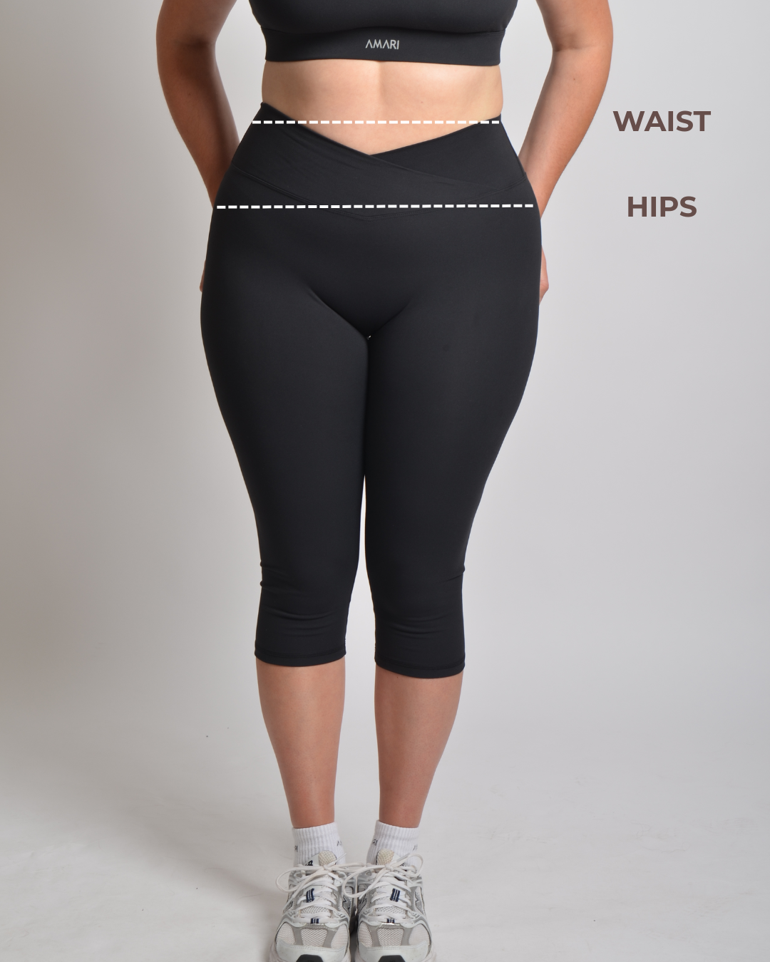 V-Waist Capri Leggings