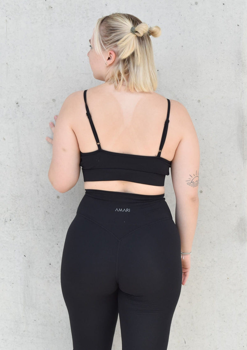 Essentials Sports Bra - Oreo
