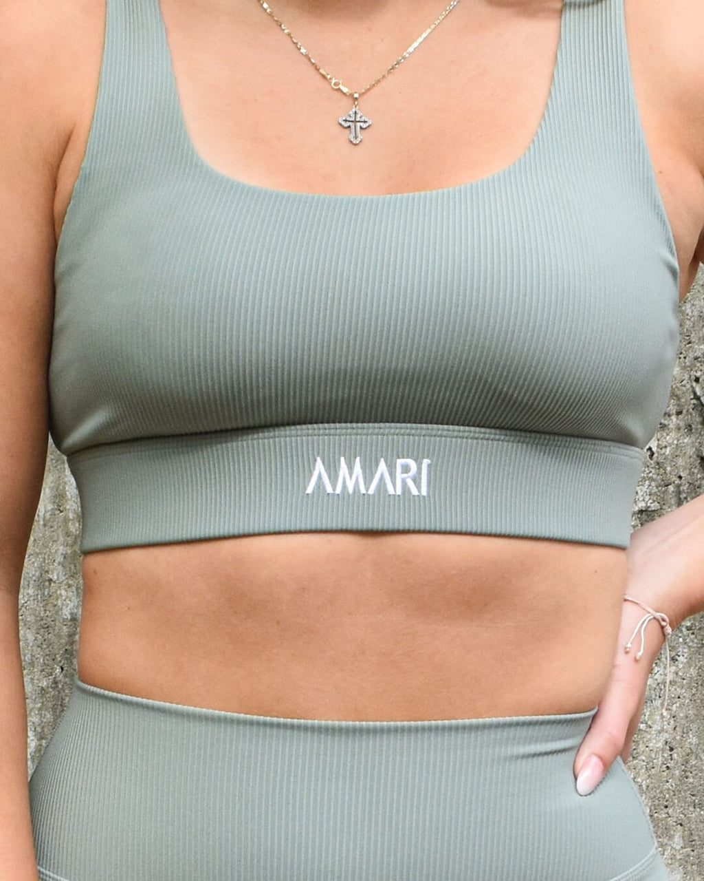 Essentials Sports Bra - Forest – Amari Wear